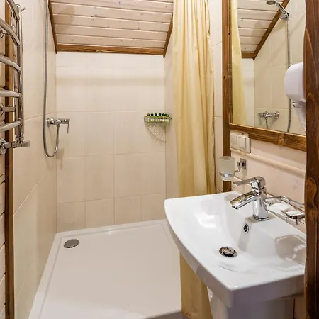 Osonnya Karpaty 4* * Skhidnytsia