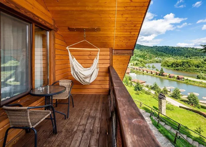 Osonnya Karpaty 4* Hotel Skhidnytsia